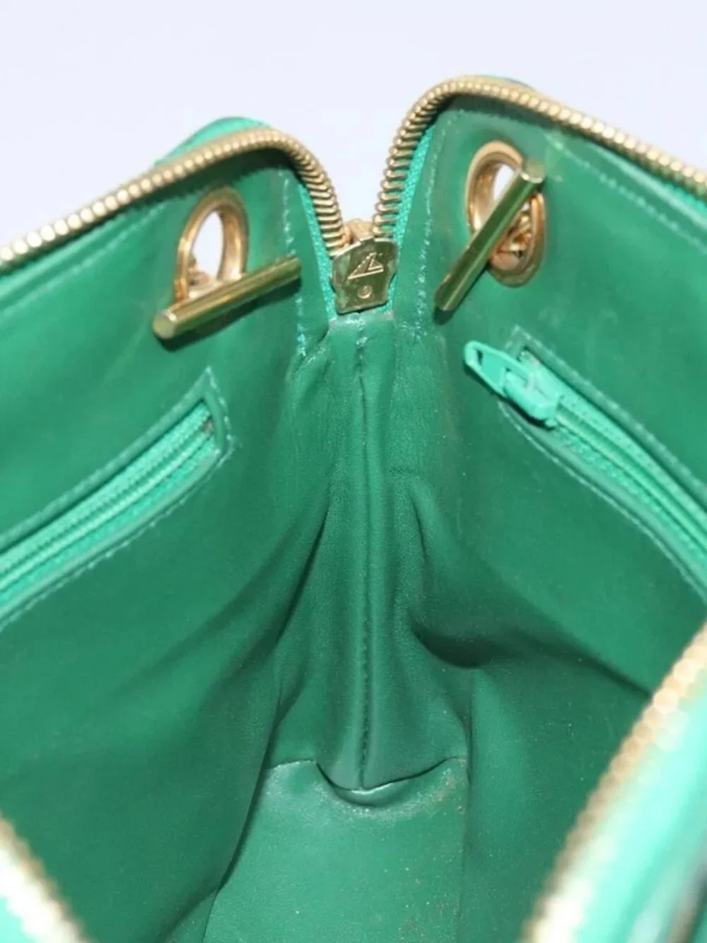 CHANEL Matelasse Chain Shoulder Bag Satin Green Gold CC Auth 168432